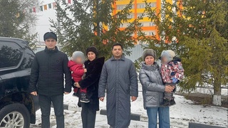 Дипломатҳо ба шаҳрвандони хурдсоли Ӯзбекистон кумак карданд, ки аз Русия ба ватан баргарданд