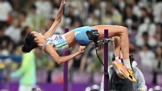 Сафина Садуллаева пробилась в финал Олимпиады в прыжках в высоту