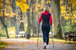 Один час ходьбы в день - шаг к здоровью и долголетию