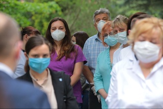 Дунёда коронавирусга чалинганлар сони 20 миллион нафардан ошди