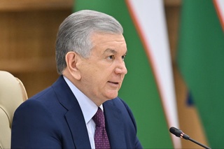 Hamma eshitib olsin. Zargarlarning xomashyo bilan bogʻliq birorta muammosi boʻlmasligi kerak — Prezident