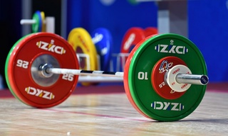 Чирчиқда оғир атлетика бўйича Ўзбекистон чемпионати бошланди