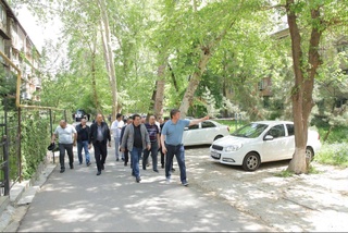 Хокимиятом Ташкента изучено состояние работ по выводу махалли «Фарход» Учтепинского района из «красной категории»