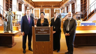 Өзбекстанның құнды  кітаптары АҚШ-тың Конгресс кітапханасына тапсырылды