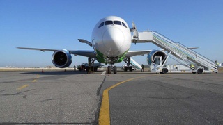 Қарши халқаро аэропорти орзу лайнерини кутиб олди