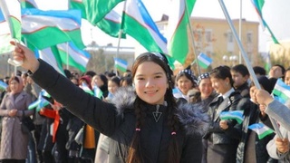 День Государственного флага широко отмечается в Намангане