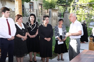 Председатель Сената провела встречи с населением, предпринимателями и активистами махаллей Ташкента