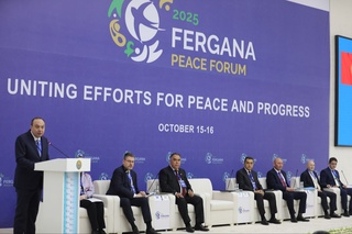 Ферғана биринши халықаралық тынышлық форумы: бирге ислесиў перспективаларын белгилейтуғын сиясий сөйлесиў майданы