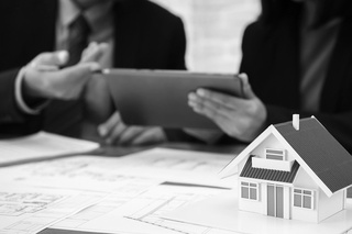 Кадастр ходими ушланди