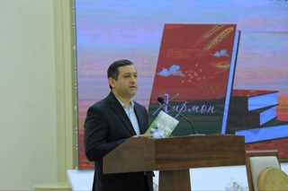 Поэты не рождаются случайно