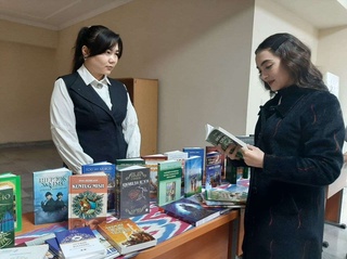 “Tanishing, yangi adabiyotlar” koʻrgazmasi anʼanaviy davom etsin