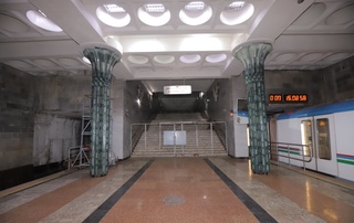 Ер ости метро бекатларидаги ёпиқ вестибюлларида қурилиш ишлари қачон бошланиши маълум бўлди