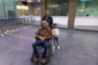 Санкт-Петербургда оғир касалликка чалинган юртдошимиз оиласи билан Ватанга қайтарилди