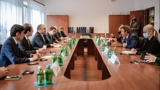 Узбекистан и Венгрия расширяют сотрудничество между министерствами инноваций