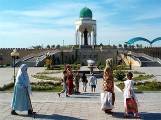 Тошлоқ тумани янада тараққий этади