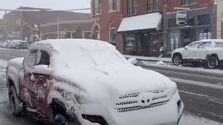 Из лета в зиму: на США обрушился сильный снегопад