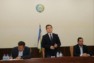 Қашқадарё вилояти халқ таълими тизимидаги раҳбар кадрлар фаолиятига танқидий баҳо берилиб, янги тайинловлар амалга оширилди