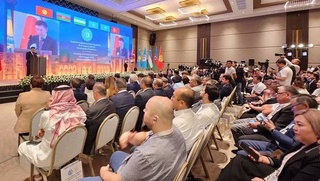 В Самарканде началась встреча министров здравоохранения стран ОТГ и Всемирный тюркский медицинский конгресс