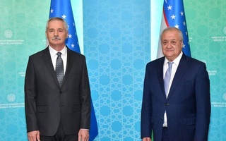 Абдулазиз Камилов принял вновь назначенного Посла Венгрии