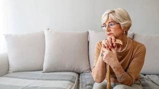 Olimlar keksa yoshli kishilar organizmida hosil boʻladigan xavfli moddani aniqladi