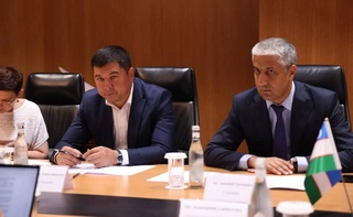 Uzbekistan and AIIB discuss implementation of joint road projects