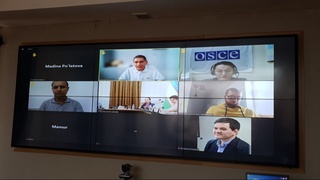 Имо-ишора тилини янада ривожлантириш масалалари хорижий мутахассислар иштирокида муҳокама этилди