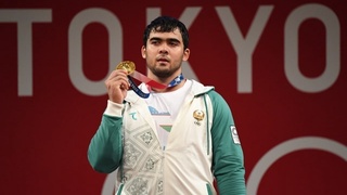 Акбар Жўраев "Йилнинг энг яхши спортчи-талабаси" бўлди