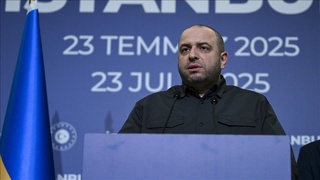 Киев Путин ва Зеленский учрашувини август охиригача ўтказишни таклиф қилди