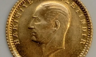 Samarqandda fuqaro qadimiy tilla tangalarni Istanbulga yashirincha olib ketmoqchi boʻldi