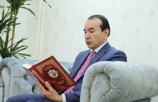 “Bori elga yaxshiligʻ qilgʻilki, mundin yaxshi yoʻq..."