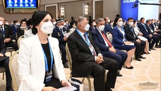 Шавкат Мирзиёев: Мамлакатимизда аввало инсон, кейин эса жамият ва давлат манфаати барча ҳаракатларимизнинг негизига қўйилди