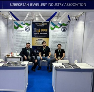 "Ўзбекзаргарсаноати" уюшмаси  ҳамда "Carato" бренди Ҳиндистондаги олмос ҳафталигида ўз стендини ташкил этди