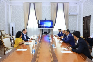 Фарғоналик ҳамшираларни Германияга ишга юбориш режалаштирилмоқда