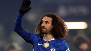 «Челси» громит «Барселону» в Лондоне в матче имени Кукурельи