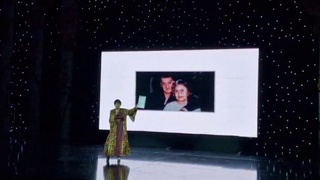 Bir aktyor spektakli namoyish etildi