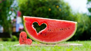 3-avgust — Xalqaro tarvuz kuni