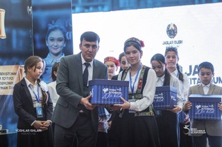 Определены победители этапов конкурса «Молодой книголюб» Республики Каракалпакстан и Навоийской области