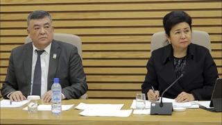 Етим ва ота-она қарамоғидан маҳрум бўлган болаларни уй-жой билан масаласи танқидий ўрганилди