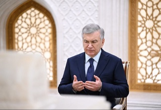 Президентимиз Имом Бухорий мақбарасини зиёрат қилди