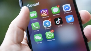 Әлеуметтік желідегі уақытты күніне 15 минутқа қысқарту иммунитетті жақсартады