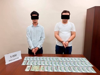 В Ташкенте задержаны налоговые инспекторы, требовавшие взятку за помощь в аренде магазинов