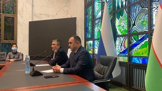 Министр высшего и среднего специального образования встретился с представителями студентов, обучающихся в России