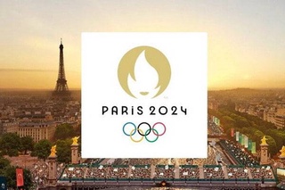 Ҳайати расмии Ӯзбекистон ба Париж рафт