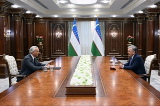 Президенти Ӯзбекистон муҳимияти тавсеаи ҳамкориҳои мутақобилан судманд бо Русияро дар соҳаи нафту газ таъкид намуд