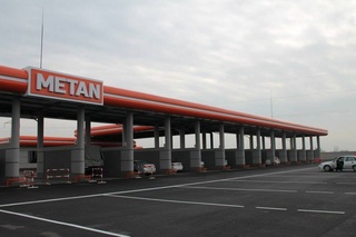 В Узбекистане временно ограничена работа газовых заправок