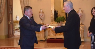 Посол Узбекистана вручил верительные грамоты князю-соправителю Андорры, епископу Урхельскому