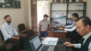 Давлат хизматлари маркази ходимлари маҳаллаларга бориб хизмат кўрсатмоқда