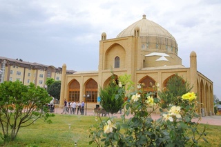 Xalqaro gullar festivalining 60-yubileyi doirasida