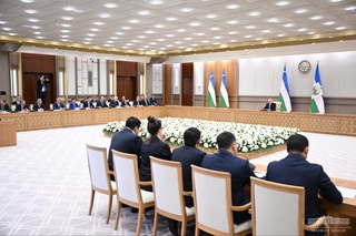 Ishchilar malakasini baholaydigan tizim joriy qilish zarurligi taʼkidlandi