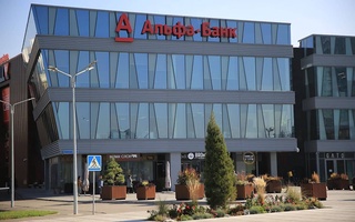 «Альфа-банк» присматривается к рынку Узбекистана